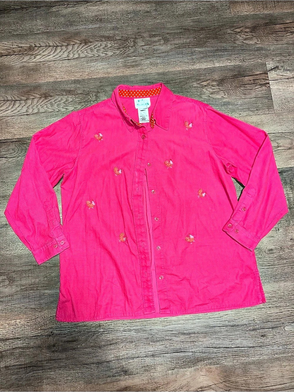 The Quacker Factory Vintage Embroidered 100% Cotton Button Down in Pink Size M